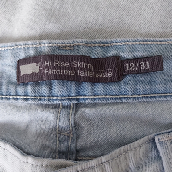 ‼️SOLD‼️Levis Jean's 👖🥰 - Picture 4 of 4